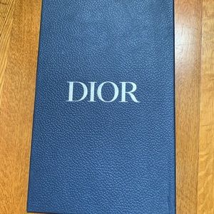 !!SOLD!! Dior empty blue gift box 13.6 x 8 x 5